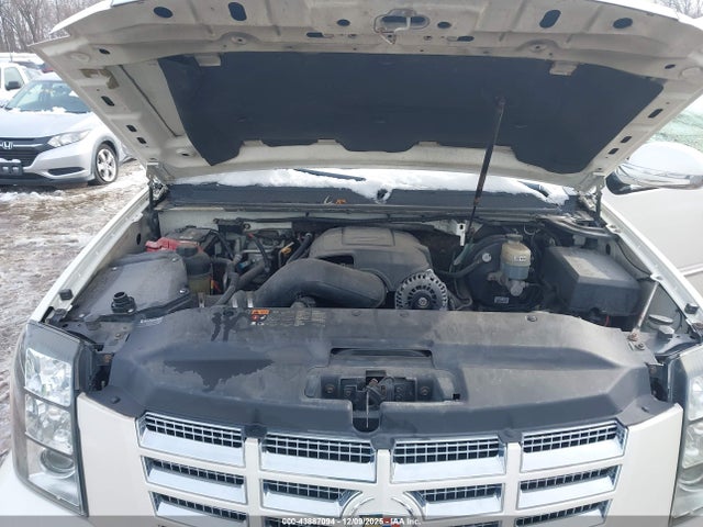 2008 CADILLAC ESCALADE ESV 1GYFK66858R267432 Photo 9