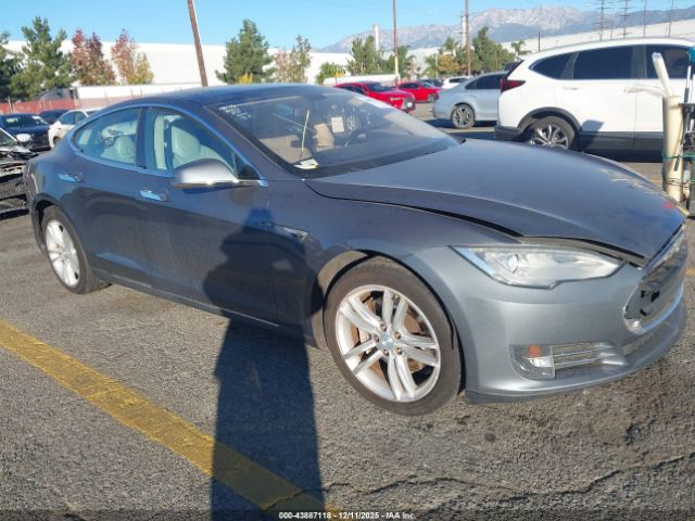 2013 TESLA MODEL S 5YJSA1CN0DFP14088