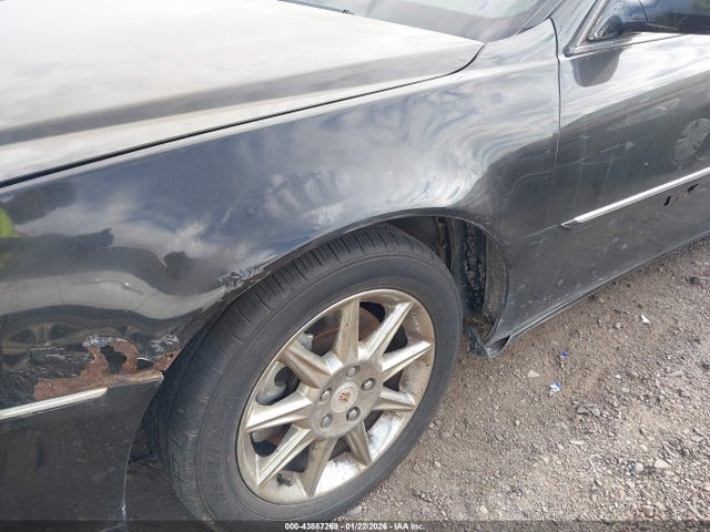 2010 CADILLAC DTS 1G6KD5EY5AU101122 Photo 5