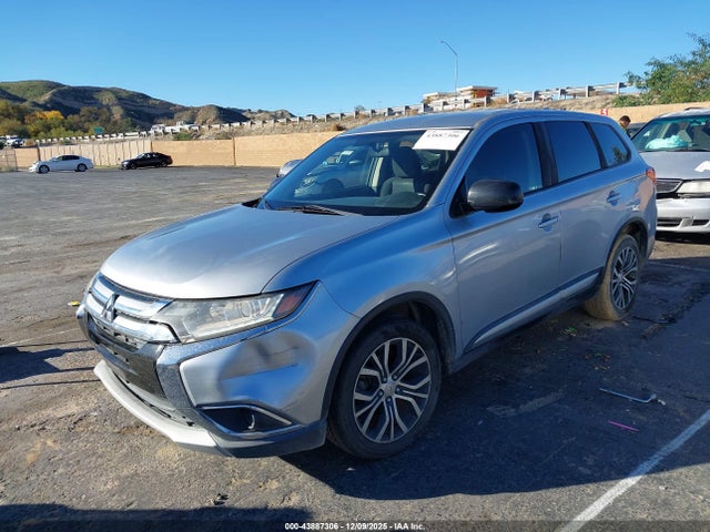 2017 MITSUBISHI OUTLANDER JA4AD2A34HZ013218 Photo 1