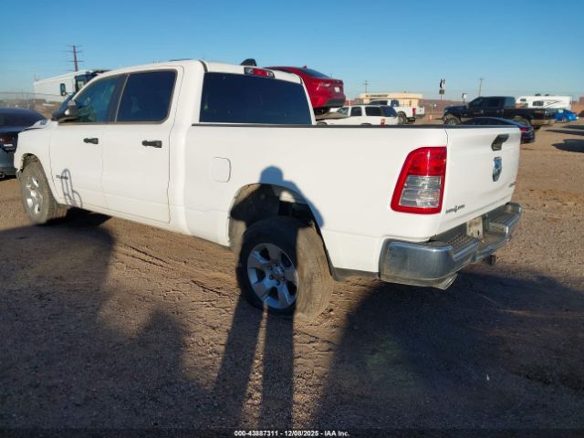2024 RAM 1500 1C6SRFMT3RN146809 Photo 2