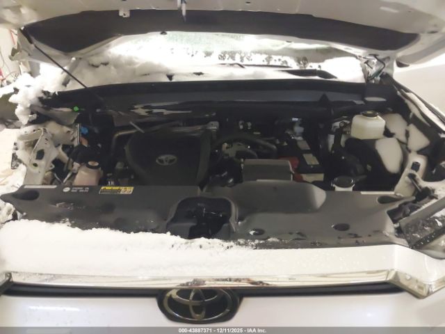 2024 TOYOTA GRAND HIGHLANDER 5TDAAAB51RS059472 Photo 9