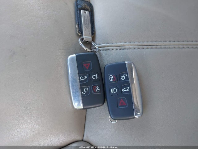 2012 LAND ROVER LR4 SALAK2D44CA619795 Photo 10