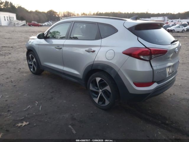 2016 HYUNDAI TUCSON KM8J33A23GU138885 Photo 2