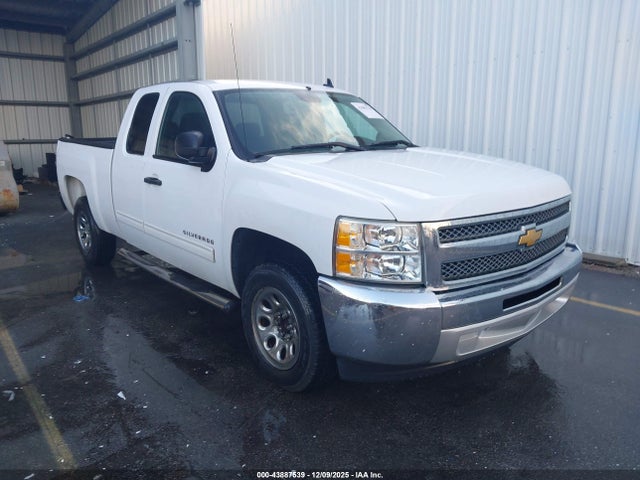 43887539 :رقم المزاد ، 1GCRCSEA4DZ211148 vin ، 2013 Chevrolet Silverado 1500 Lt مزاد بيع