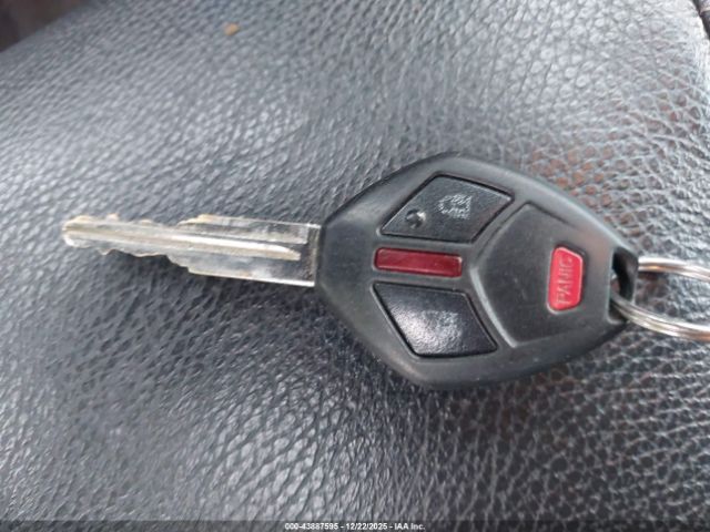 2011 MITSUBISHI ENDEAVOR 4A4JN3AS7BE008232 Photo 10