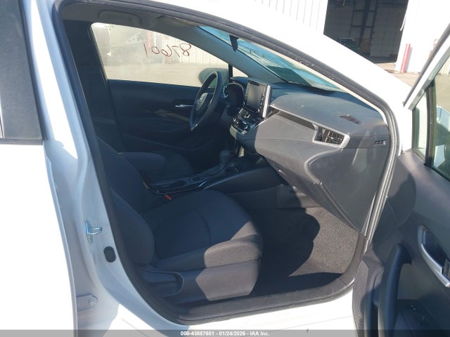 JTDEAMDE7MJ021511 Toyota Corolla Hybrid Le
