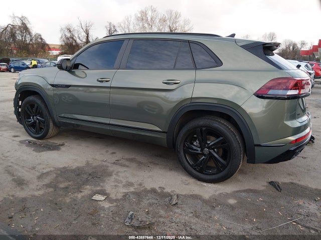 Продаж на аукціоні авто 2025 Volkswagen Atlas Cross Sport 2.0t Sel R-line Black, vin: 1V2AE2CA4SC223843, номер лоту: 43887646