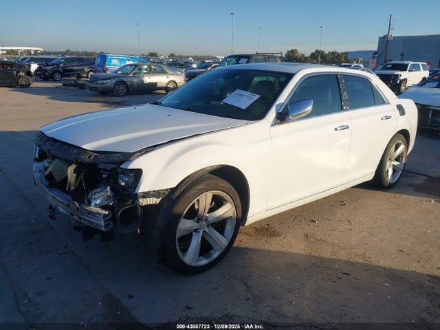 2011 CHRYSLER 300C 2C3CA6CT2BH522845 Photo 1