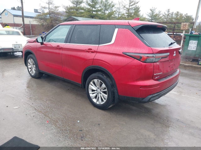 2025 MITSUBISHI OUTLANDER JA4J4UA83SZ029098 Photo 2
