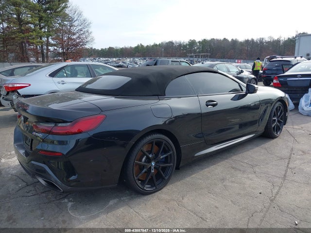 2022 BMW M850I WBAFY4C0XNCJ64462 Photo 3