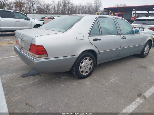 1993 MERCEDES-BENZ 400 WDBGA43E0PA119390 Photo 3
