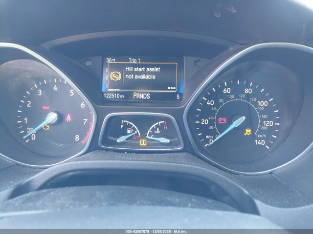 2015 Ford Focus Se მანქანა იყიდება აუქციონზე, vin: 1FADP3K27FL340076, აუქციონის ნომერი: 43887879