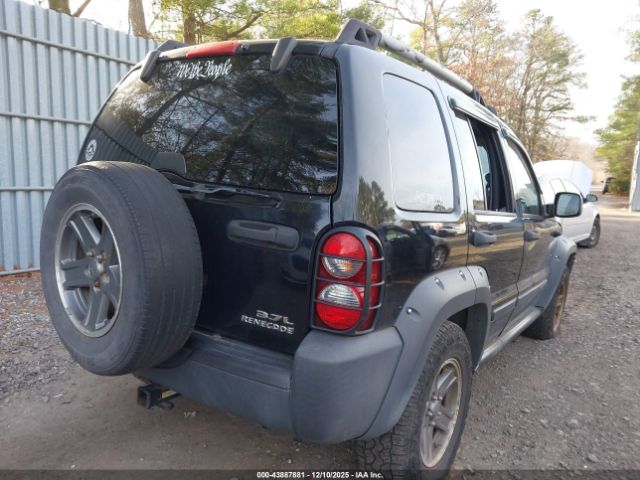 2005 JEEP LIBERTY 1J4GL38KX5W592888 Photo 3