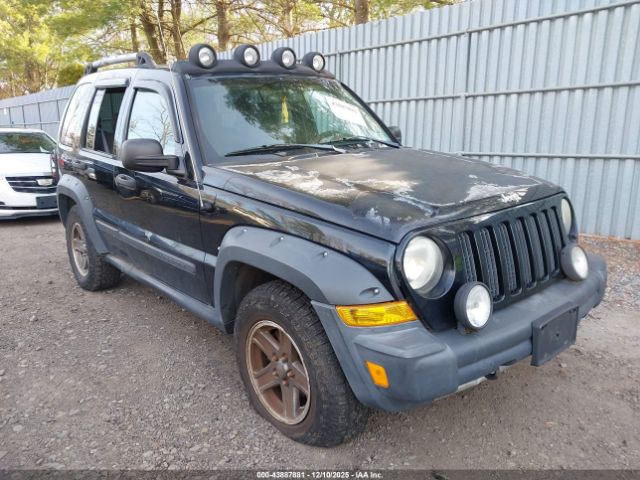 2005 JEEP LIBERTY 1J4GL38KX5W592888 Photo 5