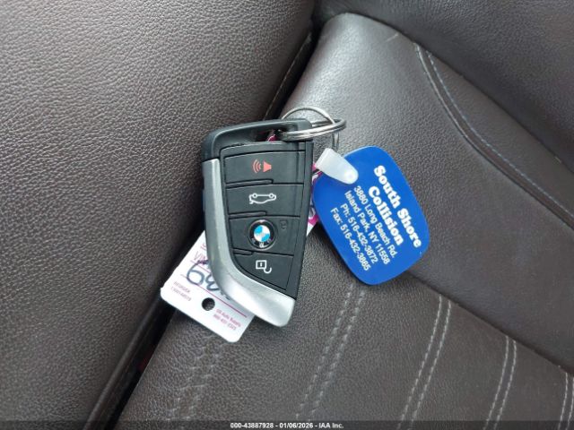 2019 BMW X3 5UXTR9C59KLP76528 Photo 10