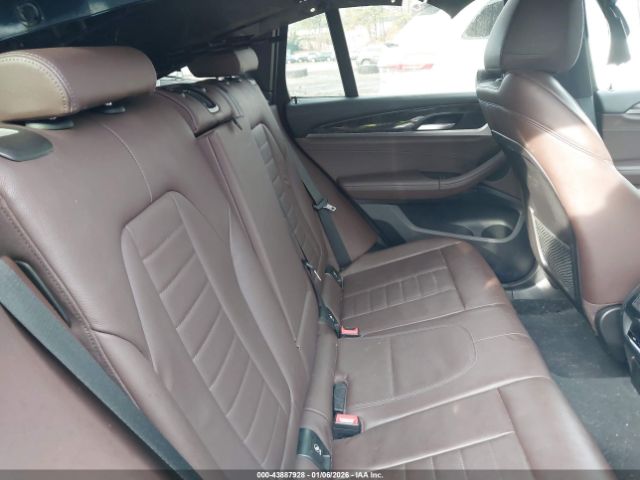 2019 BMW X3 5UXTR9C59KLP76528 Photo 7