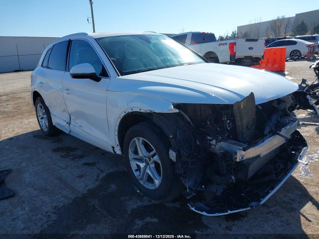 2019 AUDI Q5 WA1ANAFY6K2016410