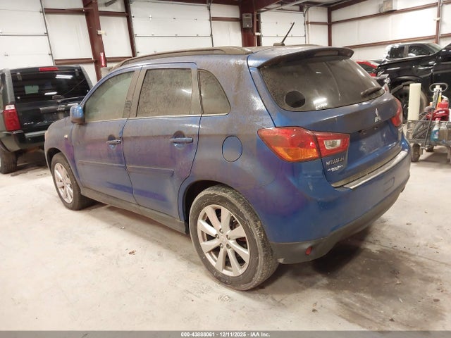 2015 MITSUBISHI OUTLANDER SPORT 4A4AR4AU7FE005588 Photo 2