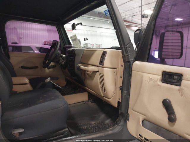 2000 JEEP WRANGLER 1J4FA49S2YP770944 Photo 4