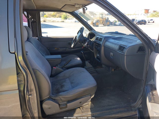 1995 NISSAN PATHFINDER JN8HD17S2SW093595 Photo 4