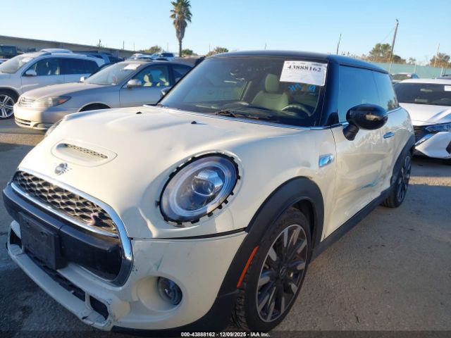 2021 MINI HARDTOP WMWXR5C09M2P05853 Photo 1