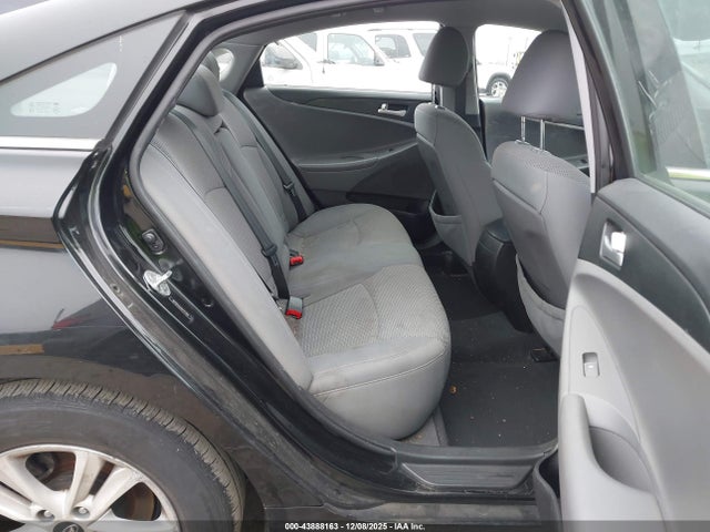 43888163 :رقم المزاد ، 5NPEB4AC1DH747390 vin ، 2013 Hyundai Sonata Gls مزاد بيع