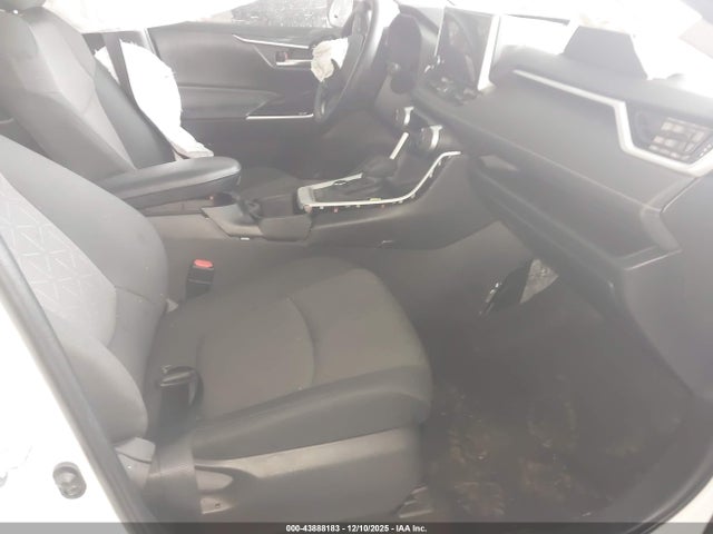 2024 TOYOTA RAV4 HYBRID 2T3RWRFV5RW199424 Photo 4