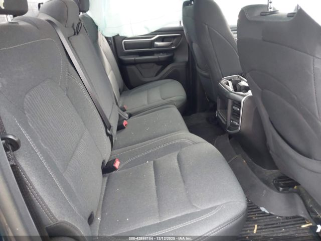 2021 RAM 1500 1C6SRFBT8MN815488 Photo 7