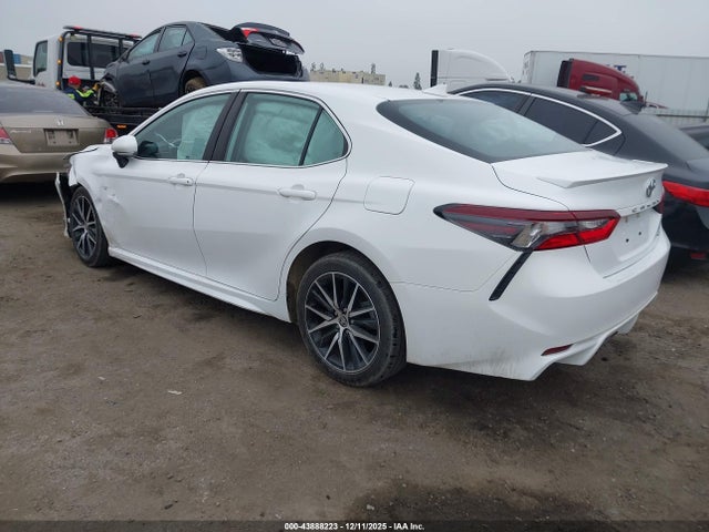 2023 TOYOTA CAMRY 4T1G11AK7PU737373 Photo 2