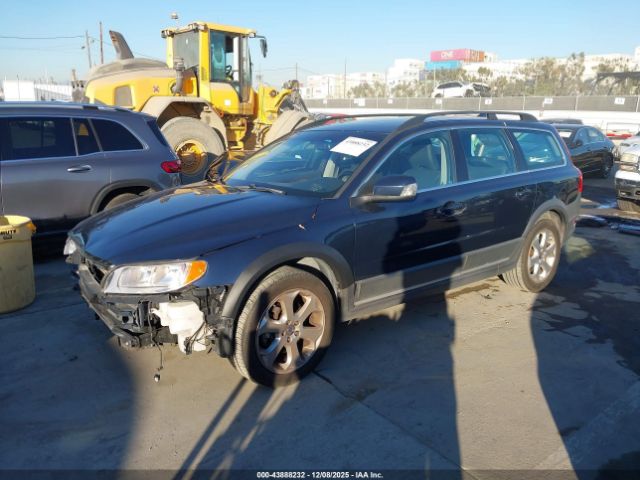 2011 VOLVO XC70 YV4902BZ1B1099596 Photo 1