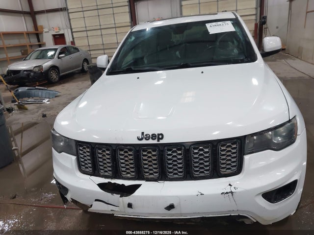 1C4RJFAG9JC501679 Jeep Grand Cherokee Altitude 4x4