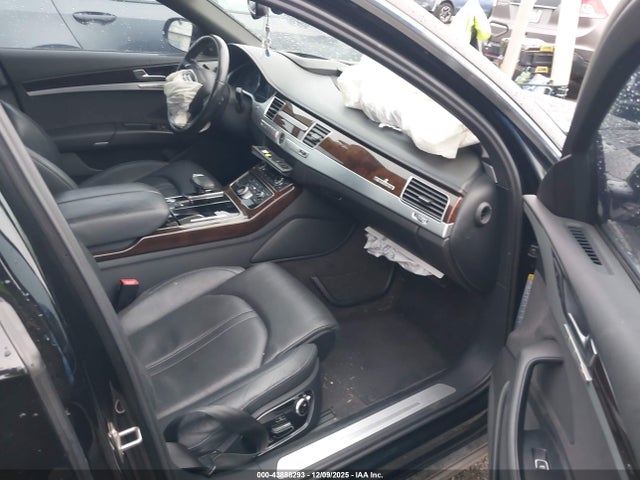 Audi A8 3.0t 2015 WAUJGAFD8FN004113 Image 5