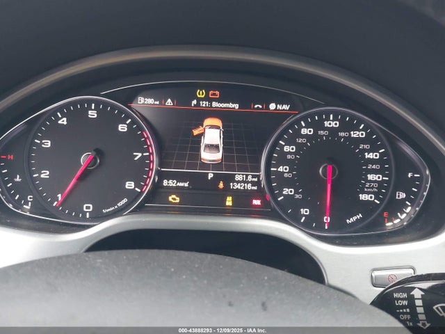 Audi A8 3.0t 2015 WAUJGAFD8FN004113 Image 7