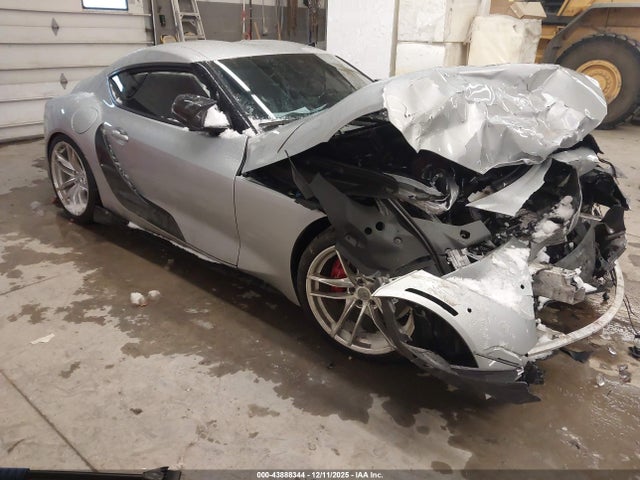 2022 TOYOTA GR SUPRA WZ1DB0C03NW051201