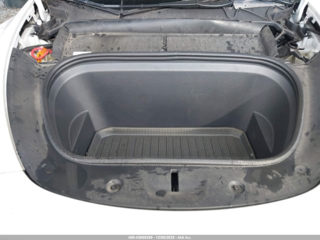 2023 TESLA MODEL Y 7SAYGDEE9PA150999 Photo 9