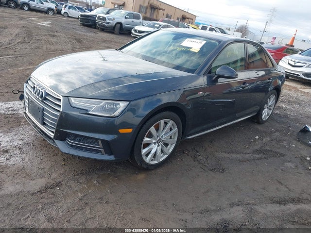 2018 AUDI A4 WAUDNAF42JN016415 Photo 1