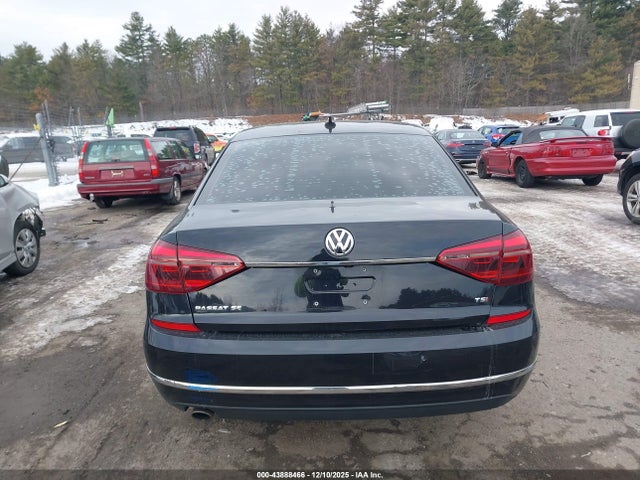 1VWBA7A32JC044022 Volkswagen Passat 2.0t Se