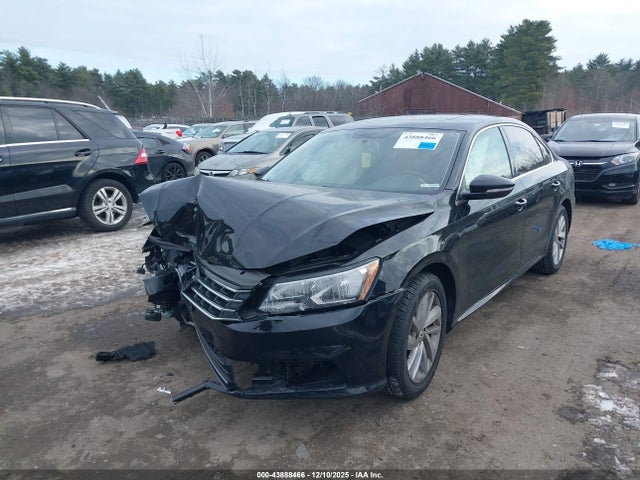 1VWBA7A32JC044022 Volkswagen Passat 2.0t Se