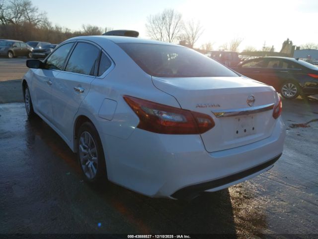 2018 NISSAN ALTIMA 1N4AL3AP3JC269382 Photo 2