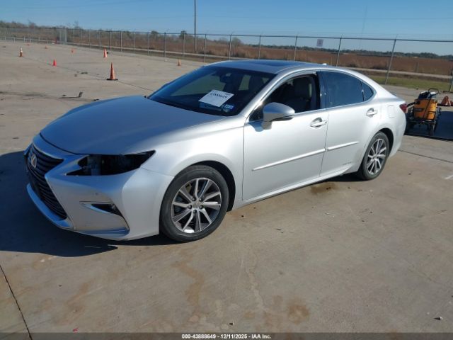 2016 LEXUS ES 300H JTHBW1GG9G2111871 Photo 1