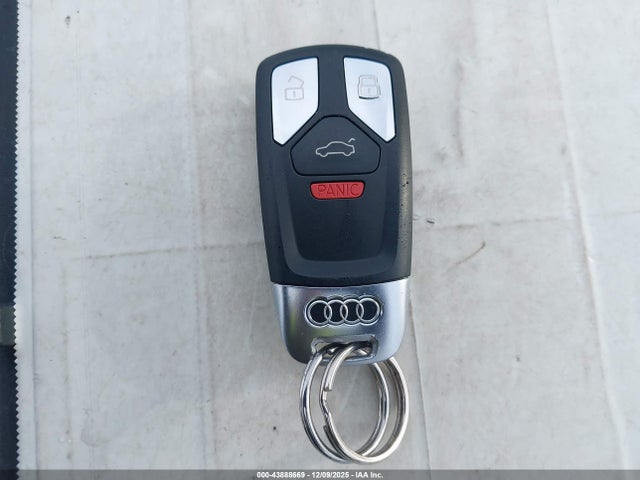 2017 AUDI A4 WAUANAF42HN027329 Photo 10