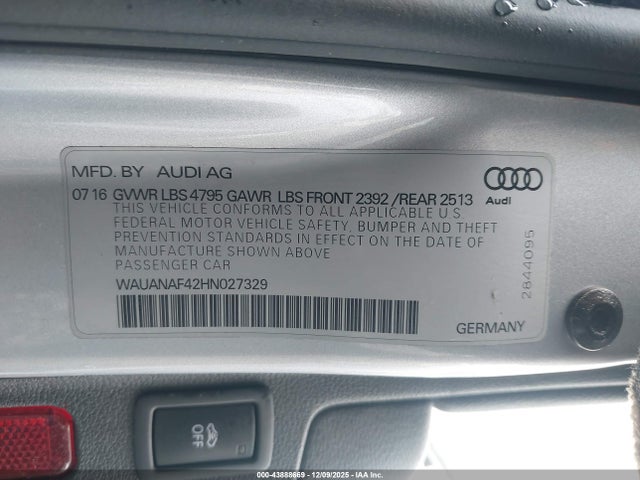 2017 AUDI A4 WAUANAF42HN027329 Photo 8