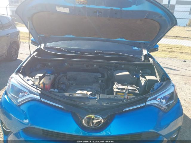 2018 TOYOTA RAV4 JTMDFREVXJJ212604 Photo 9