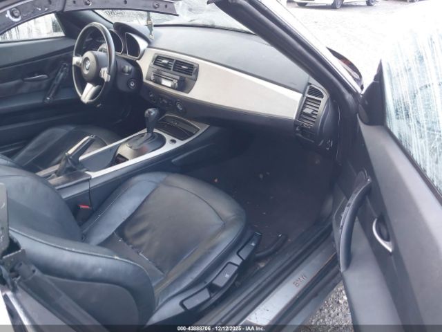 2005 BMW Z4 4USBT33505LS55191 Photo 4