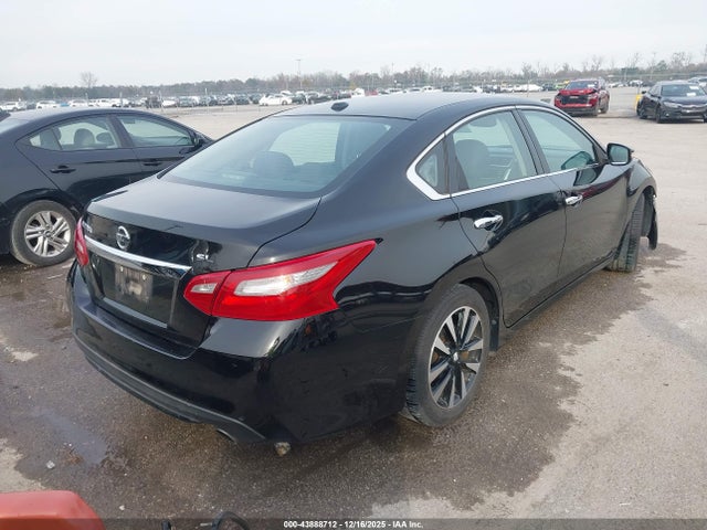 1N4AL3AP8JC145561 Nissan Altima 2.5 Sl