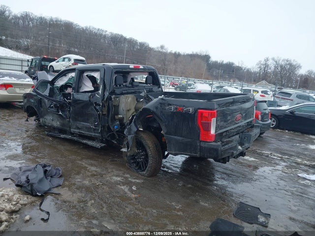 1FT7W2BT3KEG01537 Ford F-250 Lariat