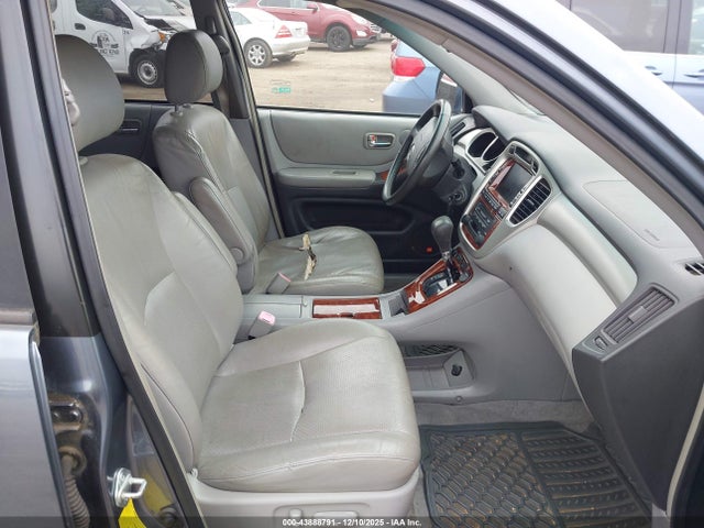 Продажа на аукционе авто 2006 Toyota Highlander Hybrid Limited V6, vin: JTEEW21A060006733, номер лота: 43888791