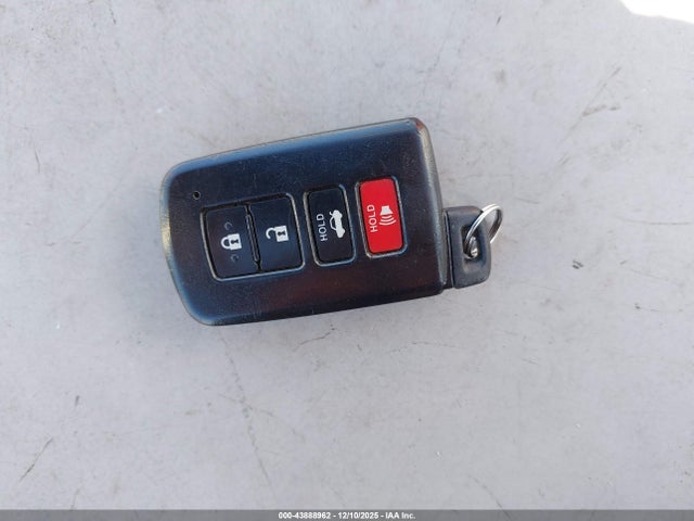 4T1BD1EBXEU024833 Toyota Avalon Hybrid Xle Premium
