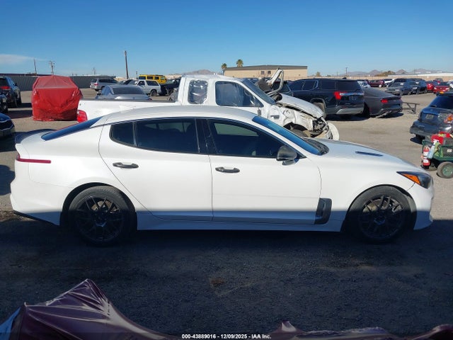 KIA Stinger 2019 KNAE15LA1K6049533 Image 13